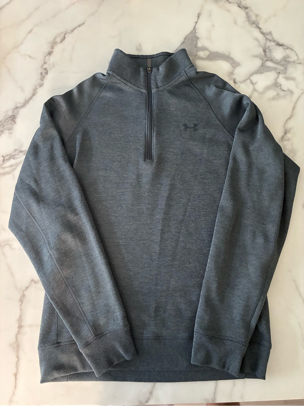 Men’s M Under Armour Q Zip